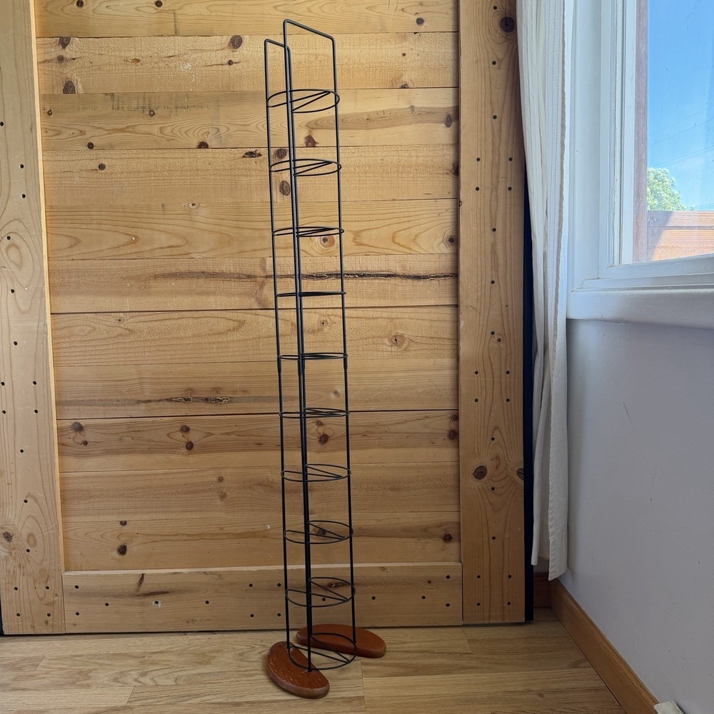VTG 90s Retro Black Wire Wood Base CD Game Storage Tower Tall Holds 110+ *Flaw*